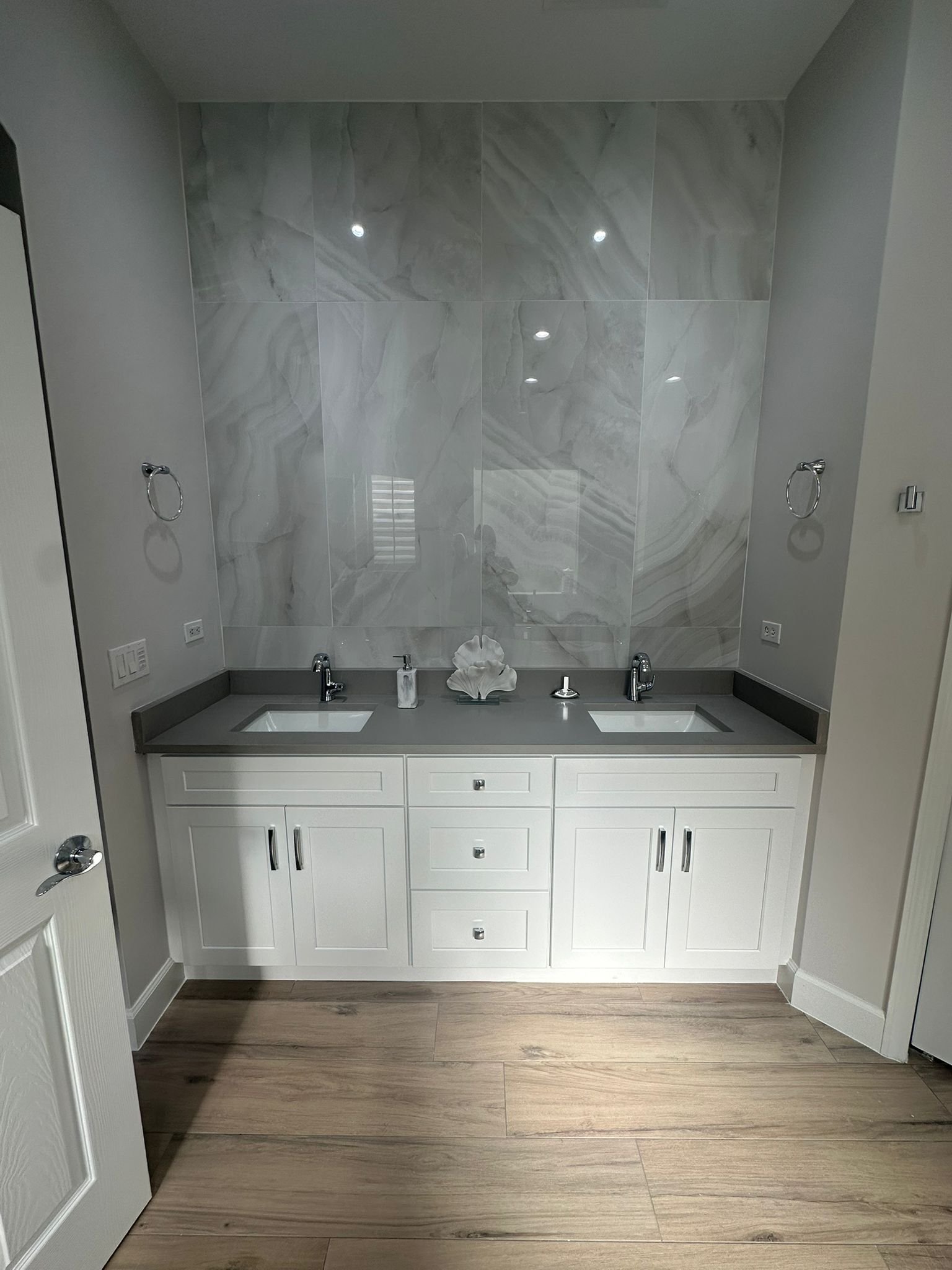 Countertop